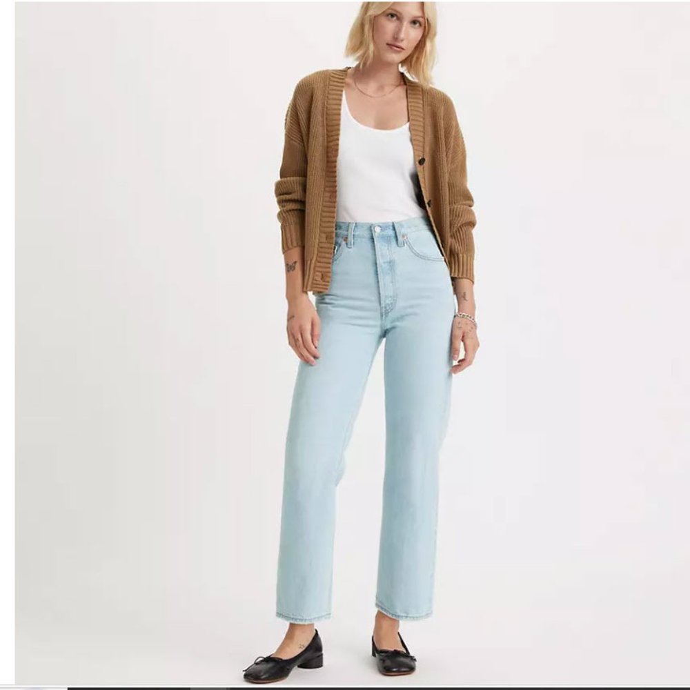 Levi's Ribcage Straight Ankle Jeans